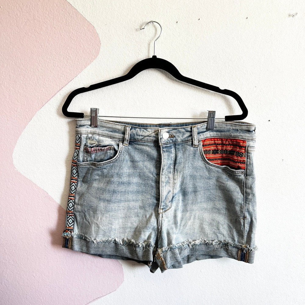 Anthropologie Pilcro Denim‎ Shorts Womens Size 30 Embroidered Festival Boho - Picture 1 of 8